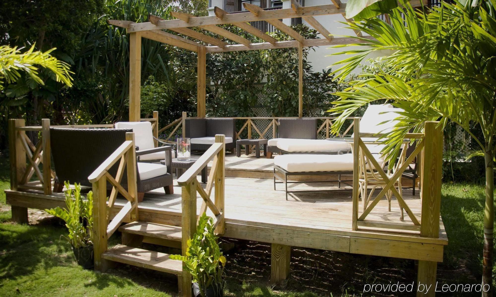 The Sugar Apple Lodging Dunmore Town Exterior foto